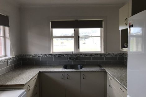 Photo of property in 77a Wai-iti Crescent, Woburn, Lower Hutt, 5010