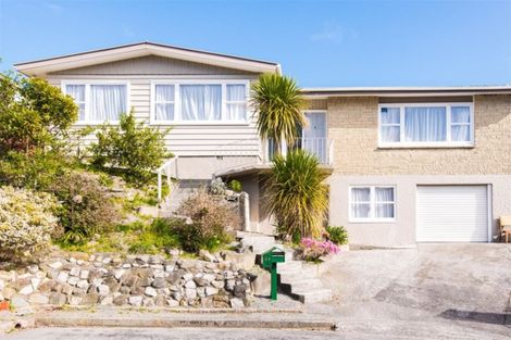 Photo of property in 23 Glen Alton Avenue, Paparangi, Wellington, 6037
