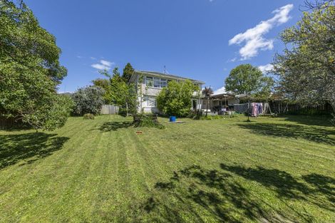 Photo of property in 233 Onewa Road, Birkenhead, Auckland, 0626