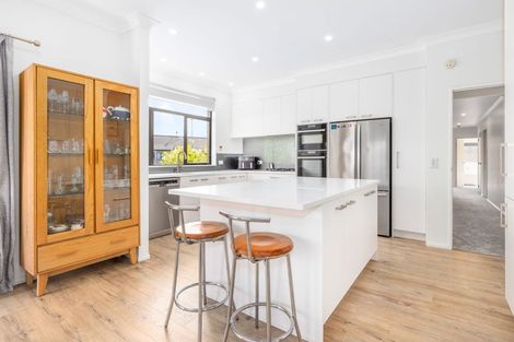 Photo of property in 2 Georgia Grove, Paraparaumu, 5032