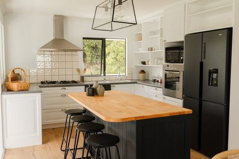 Photo of property in 144 Govan Wilson Road, Whangaripo, Warkworth, 0985