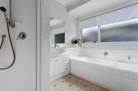 Photo of property in 31 The Fairway, Whakatane, 3120