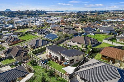 Photo of property in 6 Renner Place, Pyes Pa, Tauranga, 3112