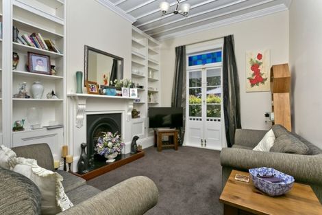 Photo of property in 1 Mozeley Avenue, Devonport, Auckland, 0624