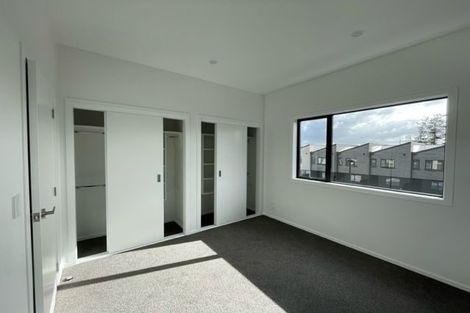 Photo of property in 27/28 Westgate Drive, Westgate, Auckland, 0614