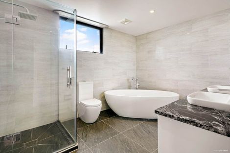 Photo of property in 126b Paritai Drive, Orakei, Auckland, 1071