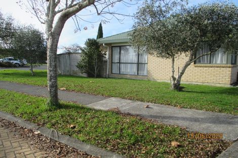 Photo of property in 6 Nier Place, East Tamaki Heights, Auckland, 2016