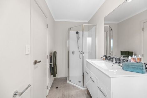 Photo of property in 13 Charlotte Crescent, Dinsdale, Hamilton, 3204