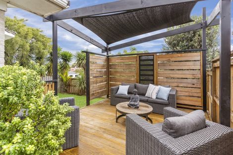 Photo of property in 2a Blair Avenue, Pukekohe, 2120