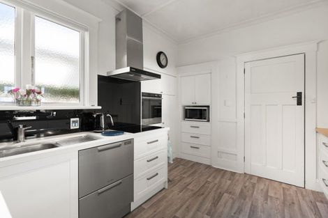 Photo of property in 5 Belgrave Crescent, Kaikorai, Dunedin, 9010