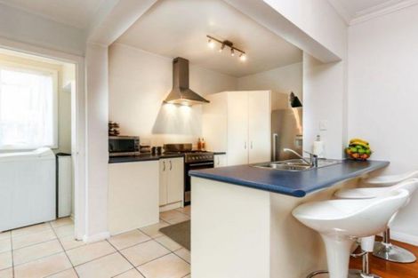 Photo of property in 60a Waimumu Road, Massey, Auckland, 0614