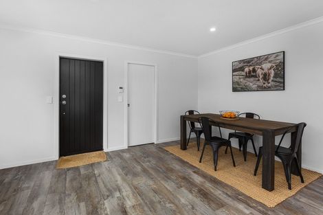 Photo of property in 75a Rototuna Road, Rototuna, Hamilton, 3210