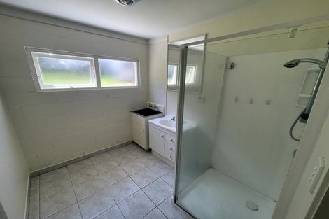 Photo of property in 63 Chelsea View Drive, Chatswood, Auckland, 0626