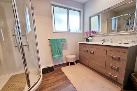 Photo of property in 17 Kiwi Street, Pahiatua, 4910