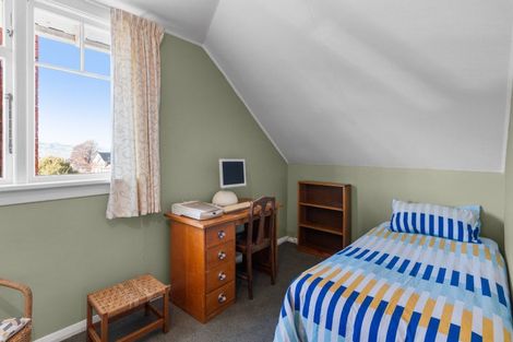Photo of property in 16 Montpellier Street, Dunedin Central, Dunedin, 9016