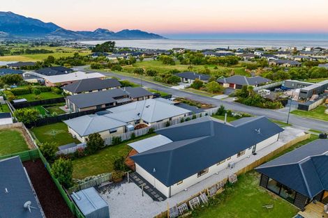 Photo of property in 6 Tauhou Place, Kaikoura, 7300