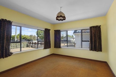 Photo of property in 235 Breezes Road, Aranui, Christchurch, 8061