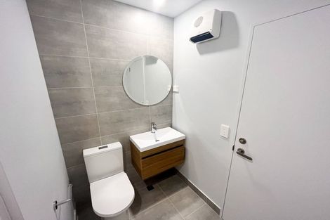 Photo of property in 6/18 New Brighton Road, Shirley, Christchurch, 8061