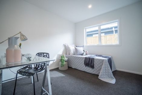 Photo of property in 13 Sutherland Crescent, Melrose, Wellington, 6023