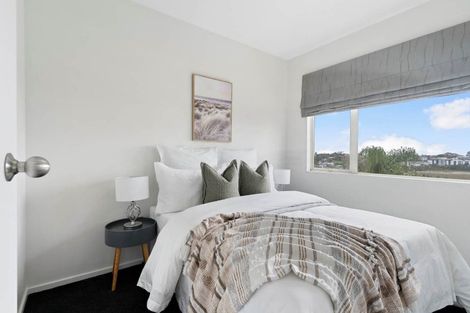 Photo of property in 1/48a Exmouth Road, Northcote, Auckland, 0627