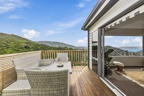 Photo of property in 92 Downing Street, Crofton Downs, Wellington, 6035