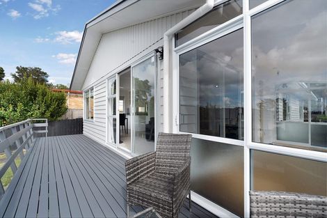 Photo of property in 7 Kotinga Avenue, Glen Eden, Auckland, 0602