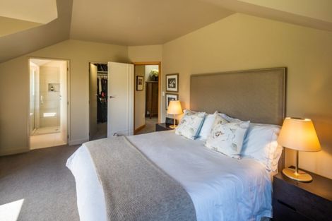 Photo of property in 87 Woodburn Drive, Takapu Valley, Wellington, 5028