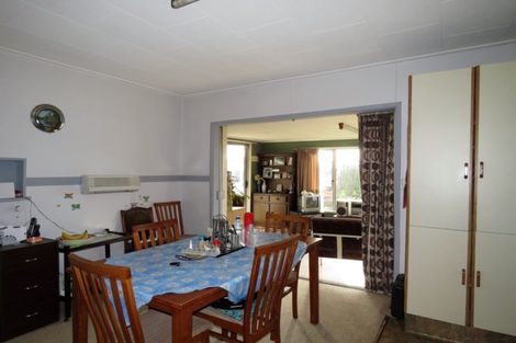 Photo of property in 17 Russell Street, Westport, 7825