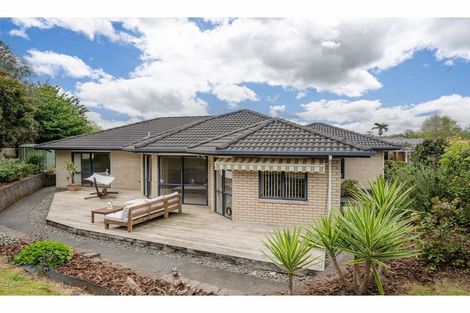 Photo of property in 11 Oakridge Drive, Kerikeri, 0230