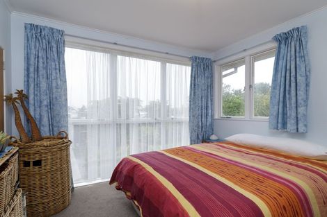 Photo of property in 10 Puweto Street, Selwyn Heights, Rotorua, 3015