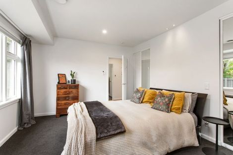 Photo of property in 98 Hamilton Avenue, Ilam, Christchurch, 8041