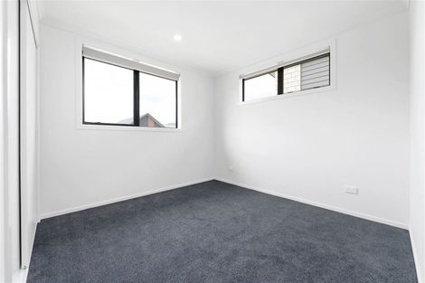 Photo of property in 31 Waruhia Crescent, Rototuna North, 3281