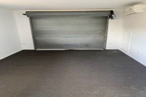 Photo of property in 1/50 Edgeworth Road, Glenfield, Auckland, 0629