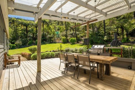 Photo of property in 7110 Kenepuru Road, Raetihi, Picton, 7282