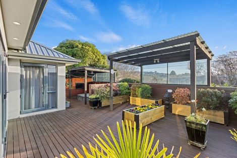 Photo of property in 2 Whaka Terrace, Huntsbury, Christchurch, 8022