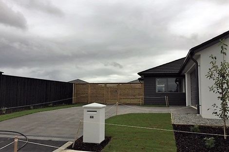 Photo of property in 44 Wallingford Crescent, Rolleston, 7615