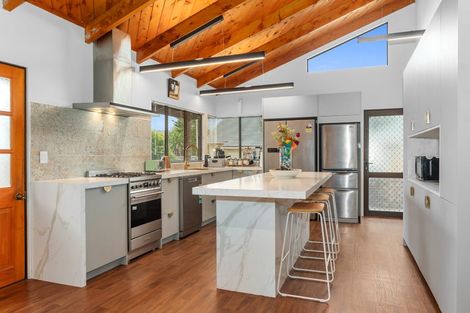 Photo of property in 292b Western Hills Drive, Avenues, Whangarei, 0110