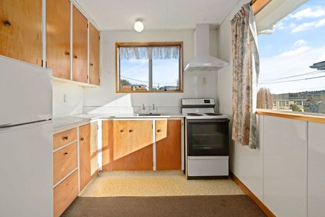 Photo of property in 4 Elwyn Crescent, Green Island, Dunedin, 9018