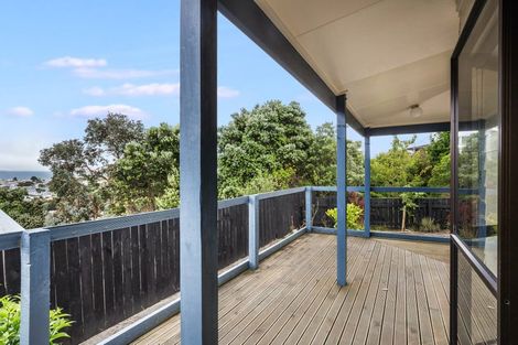 Photo of property in 10 Staysail Place, Whitby, Porirua, 5024