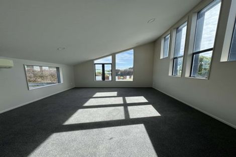 Photo of property in 181 Pacific Road, North New Brighton, Christchurch, 8083