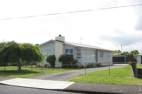 Photo of property in 10 Royston Street, Rosehill, Papakura, 2113