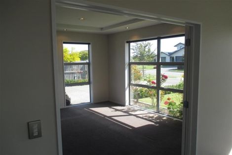 Photo of property in 6 Rosario Place, Aidanfield, Christchurch, 8025