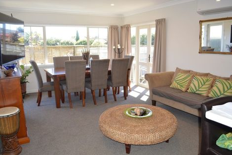 Photo of property in 12 Barbara Grove, Papamoa Beach, Papamoa, 3118