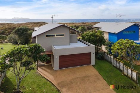 Photo of property in 47a Bowentown Boulevard, Bowentown, Waihi Beach, 3177