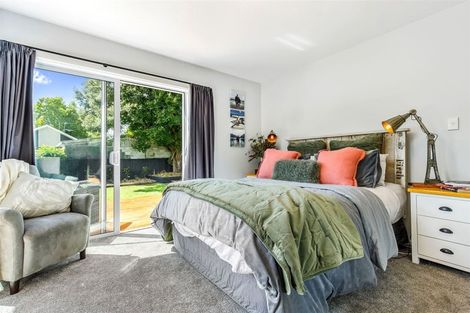 Photo of property in 70 Woodbury Street, Russley, Christchurch, 8042
