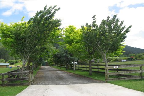 Photo of property in 52 Sawyer Road, Bombay, 2675