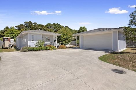 Photo of property in 3 Turner Place, Wakefield, 7025