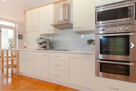 Photo of property in 34 King Richard Place, Browns Bay, Auckland, 0630