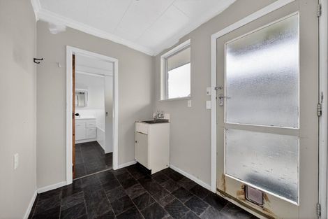 Photo of property in 3 Claymore Street, Woolston, Christchurch, 8062