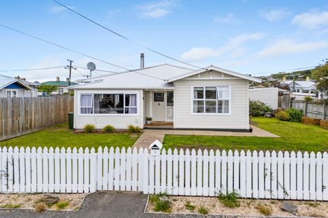 Photo of property in 3 Conway Street, Oamaru North, Oamaru, 9400